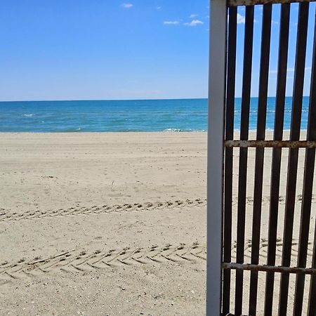 לה ברקרה L'Azur 4 Pers Clim Parking Acces Plage Direct מראה חיצוני תמונה